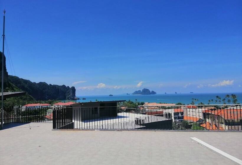 בית מלון כפרי Aonang Dugong