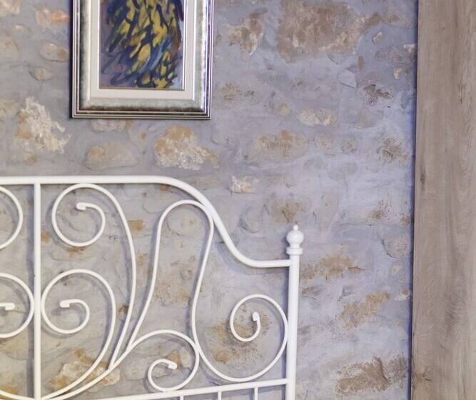 فندق Avlulu Konak Kucukkoy