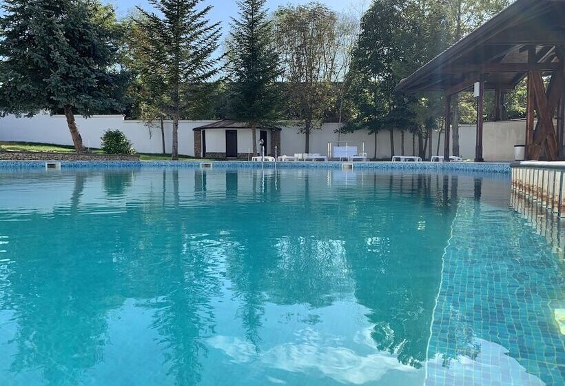 酒店 Bultrak Eco Village