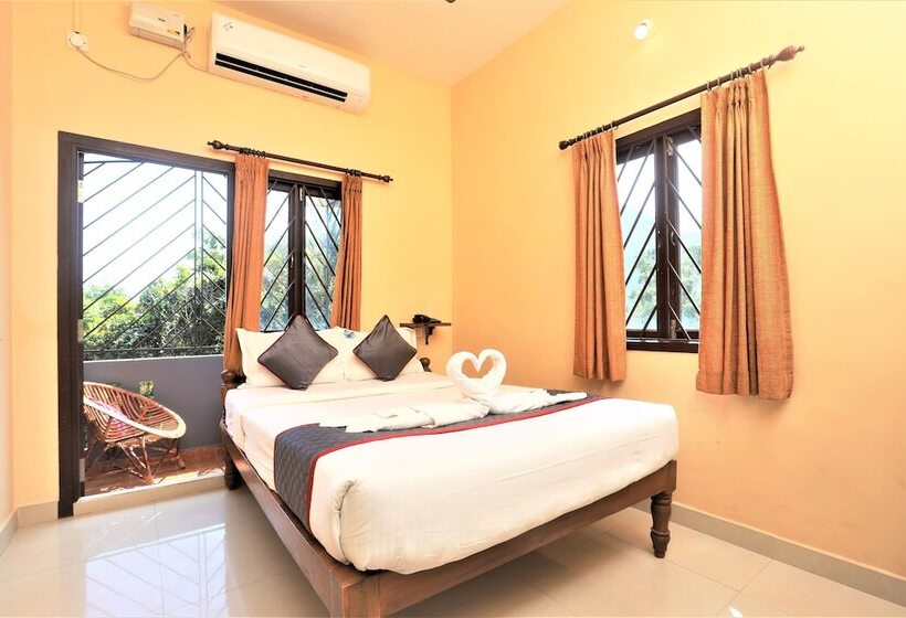 בית מלון כפרי Castle Manor