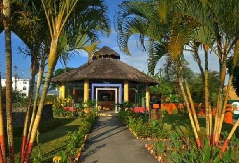 هتل Club Resort Del Pacífico