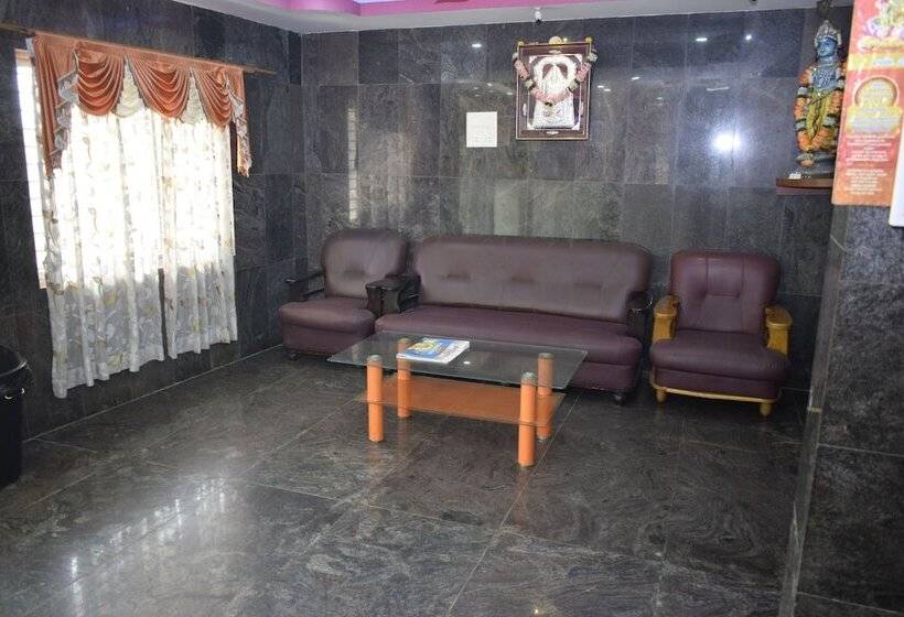 酒店 Sri Gokulam Guest House