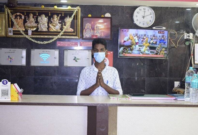 酒店 Sri Gokulam Guest House