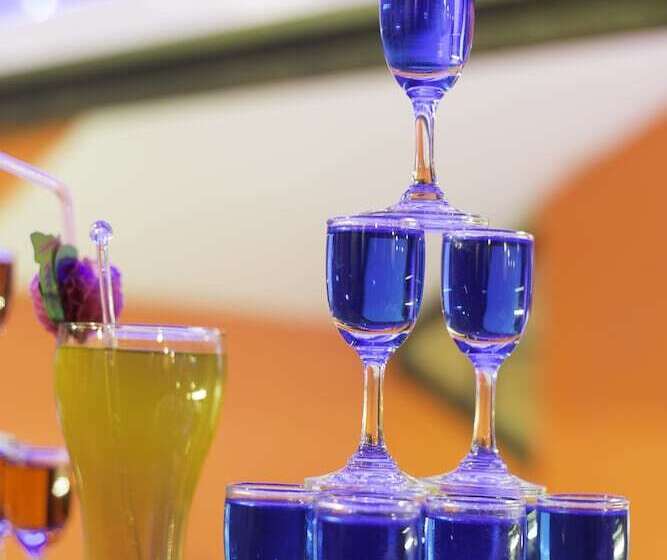 ホテル Golden Tashi Gakhil