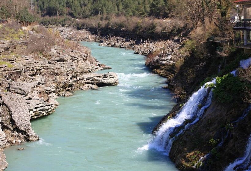 Отель Gryka E Kelcyres