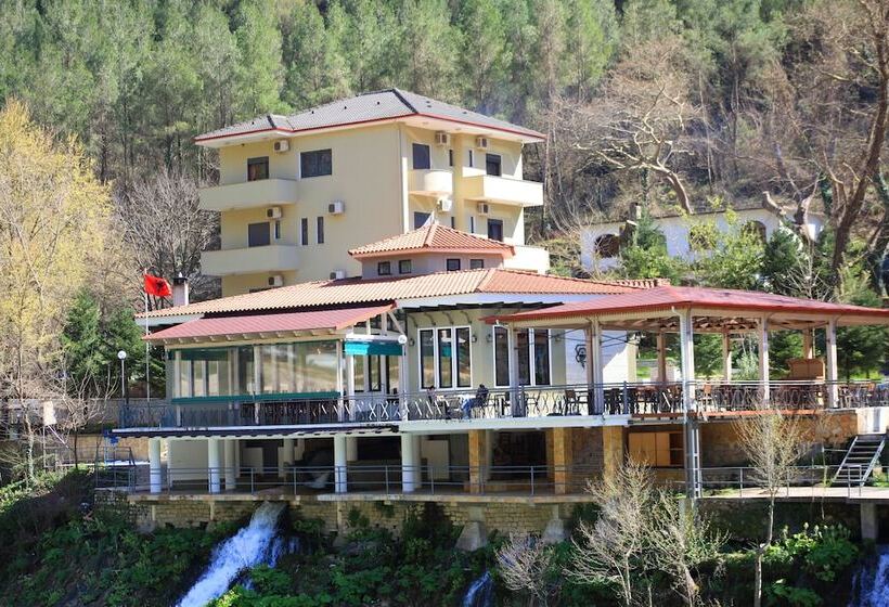 Отель Gryka E Kelcyres