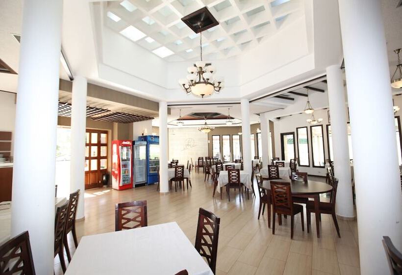 Отель Gryka E Kelcyres