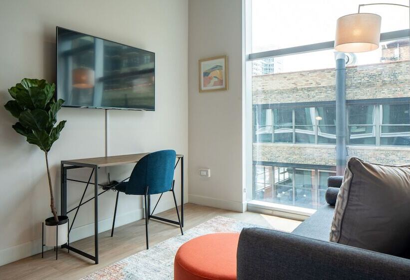 בית מלון כפרי Kasa River North Chicago