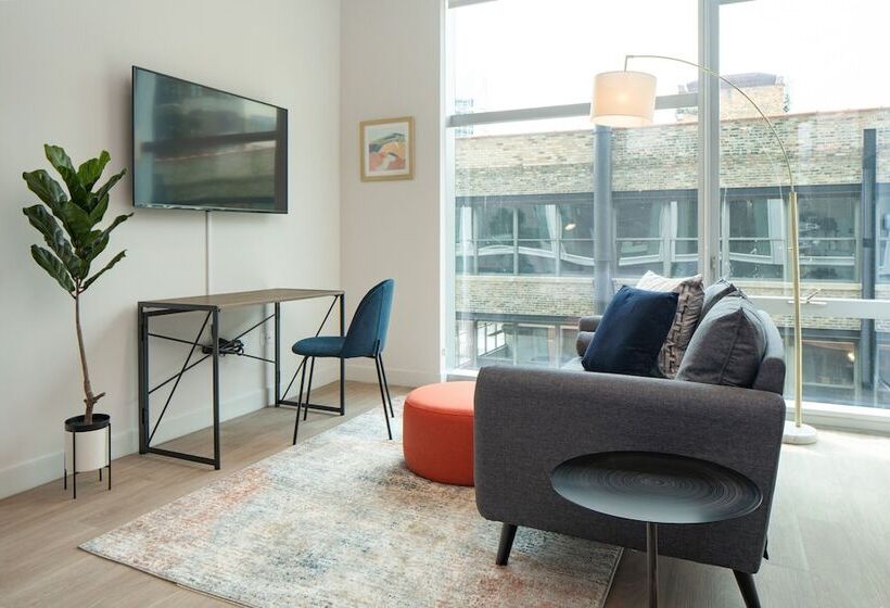 호텔 Kasa River North Chicago