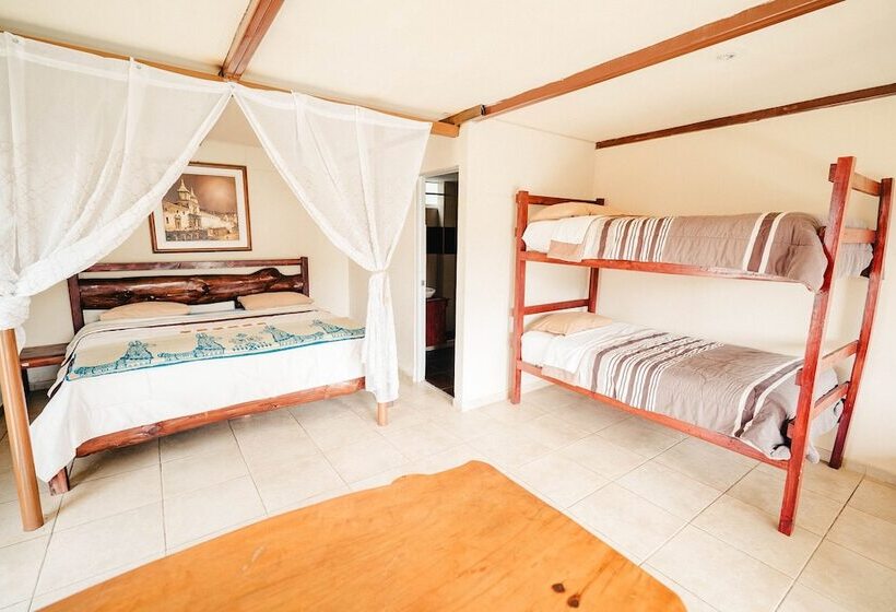 Отель Nayon Xtream Valley By Rotamundos