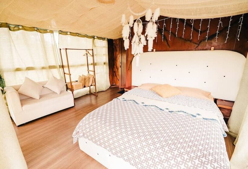 Отель Nayon Xtream Valley By Rotamundos