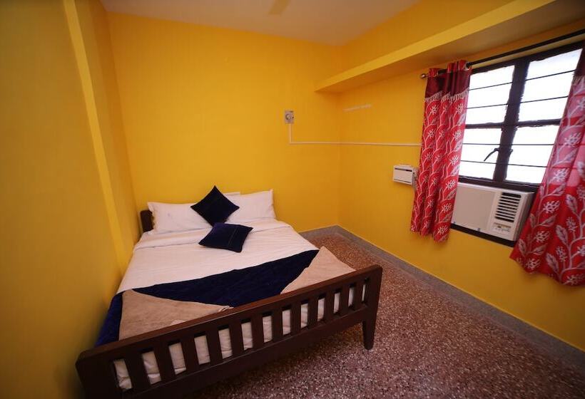 Отель R.m Guest House