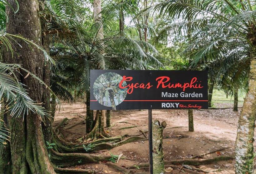 בית מלון כפרי Roxy Telok Serabang
