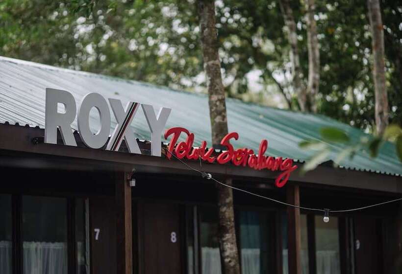 בית מלון כפרי Roxy Telok Serabang