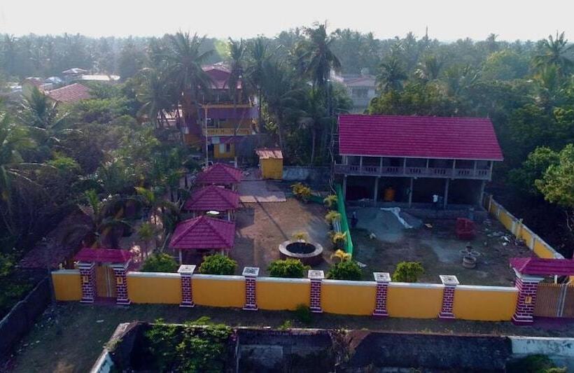 Отель Royal House And Park