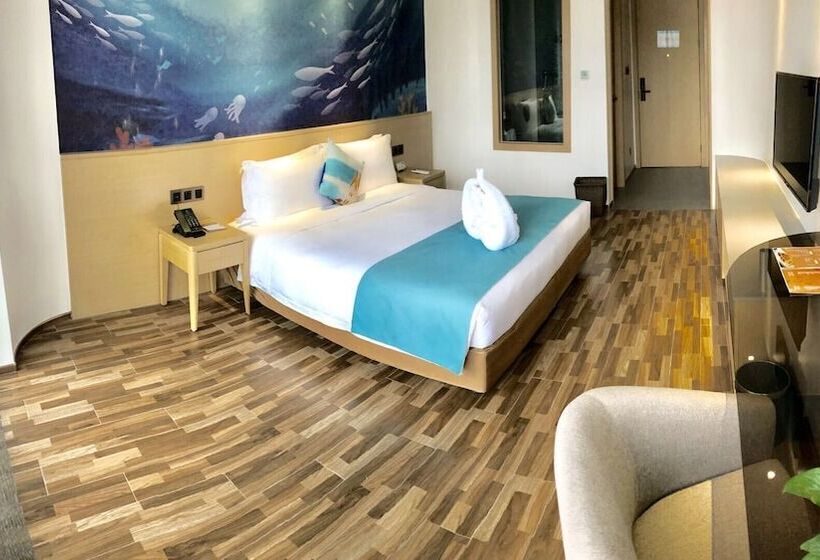 هتل Sanya Discovery Ocean World