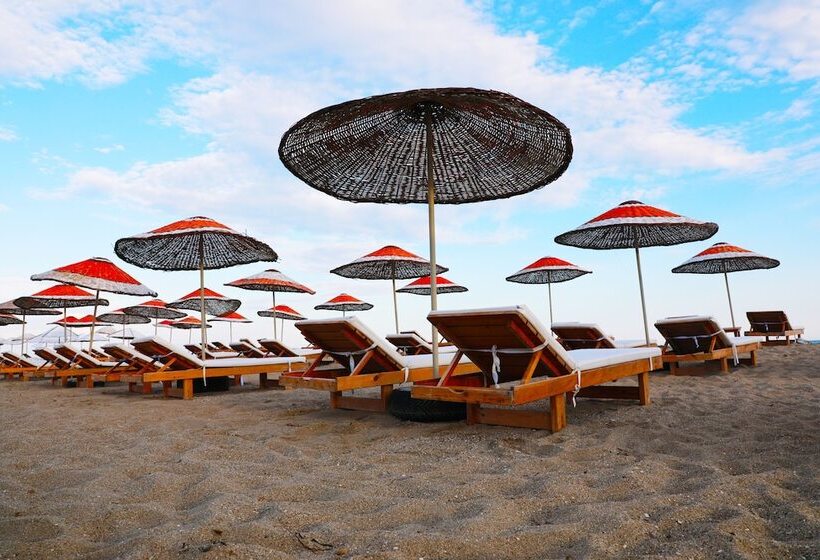 בית מלון כפרי Suna Beach Kefaloz