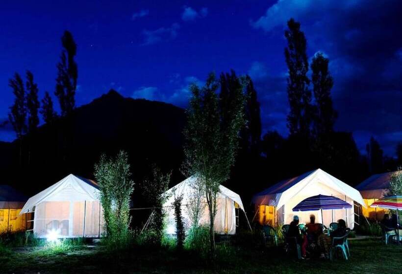 فندق Tih Alpenglow Camp   Nubra