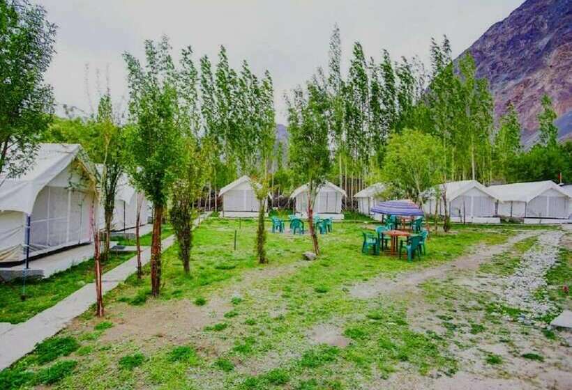 فندق Tih Alpenglow Camp   Nubra