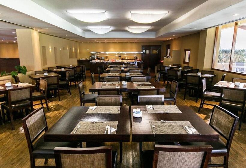 Отель Villa Itaipava Resort & Conventions