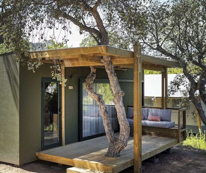 Отель Wecamp Santa Cristina