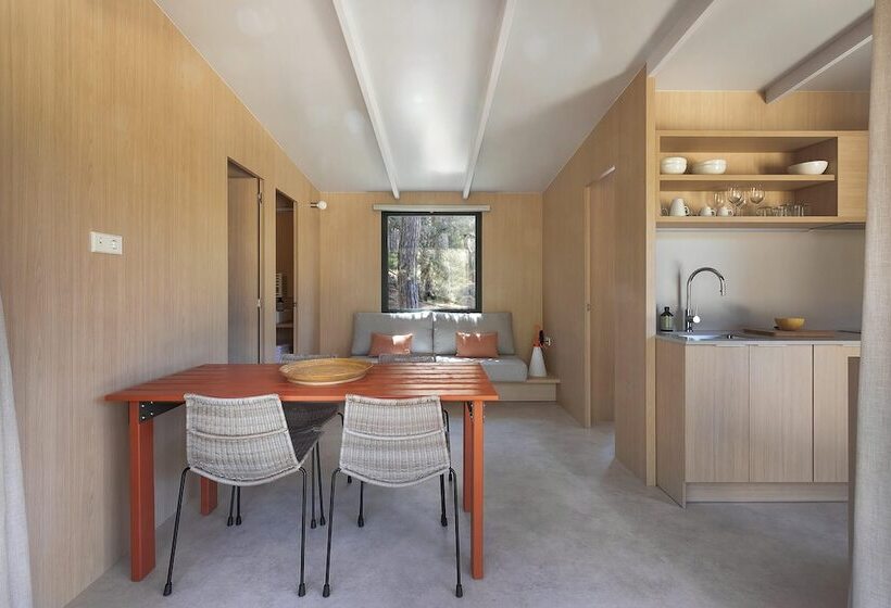 Отель Wecamp Santa Cristina