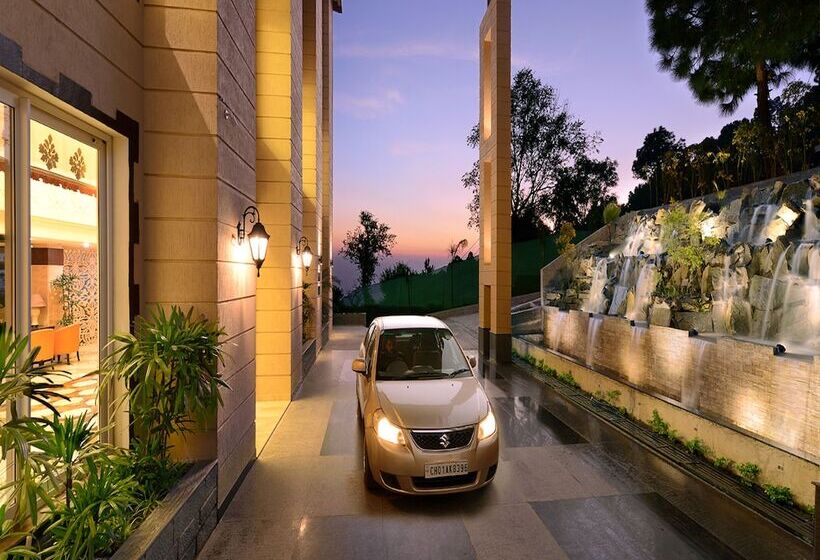 ホテル Glenview Resort Kasauli, A Member Of Radisson Individuals