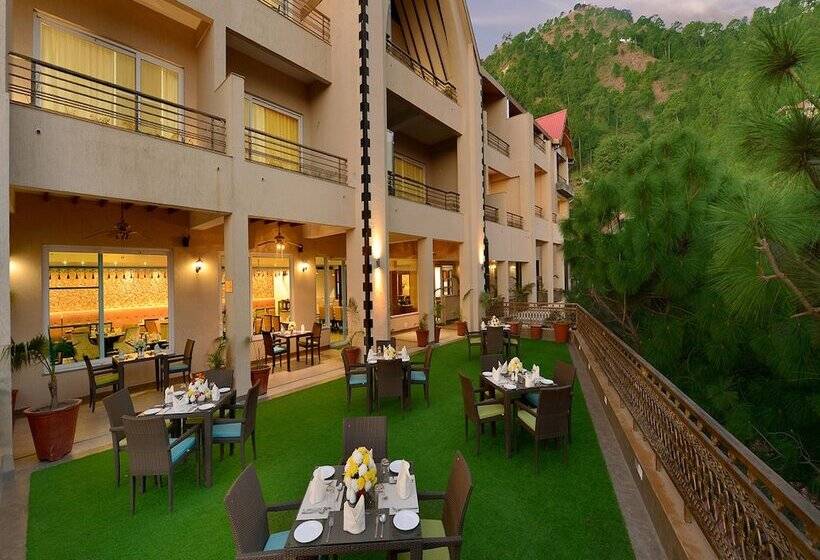 ホテル Glenview Resort Kasauli, A Member Of Radisson Individuals