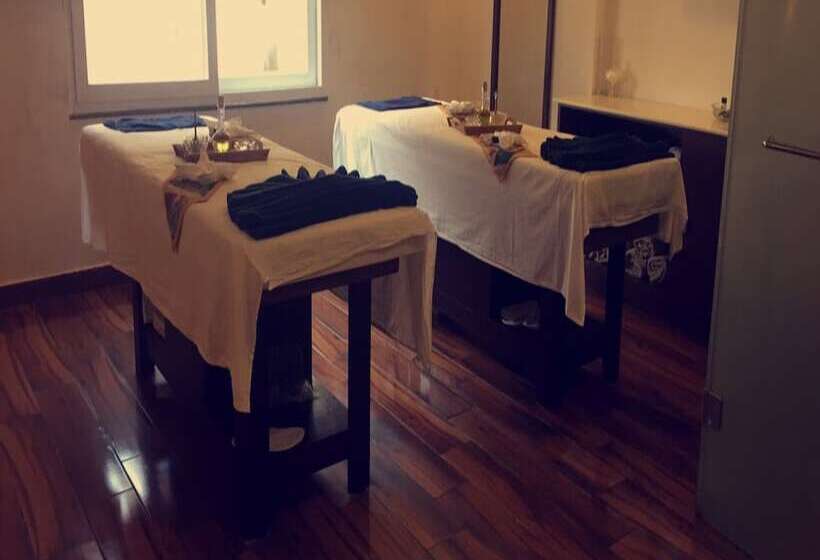 ホテル Glenview Resort Kasauli, A Member Of Radisson Individuals