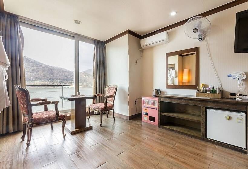 בית מלון כפרי Yangpyeong Sun