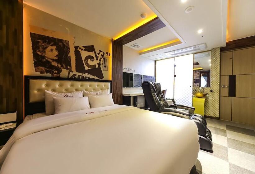 Jinju Cf Self Checkin Motel