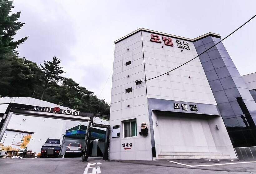 Miryang Mini Self Checkin Motel