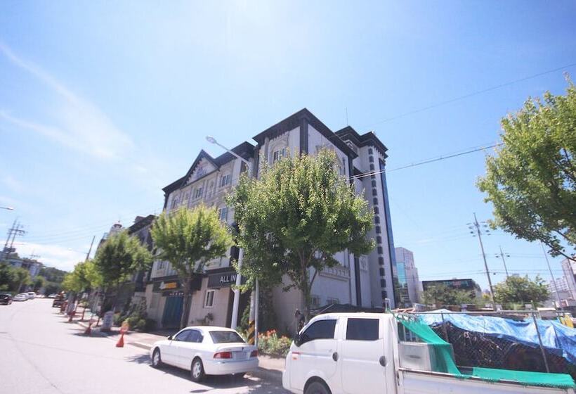 汽车旅馆  Andong All In