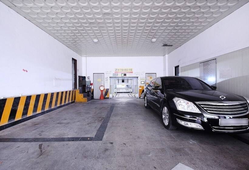 فندق على الطريق Andong Okdong Sapphire