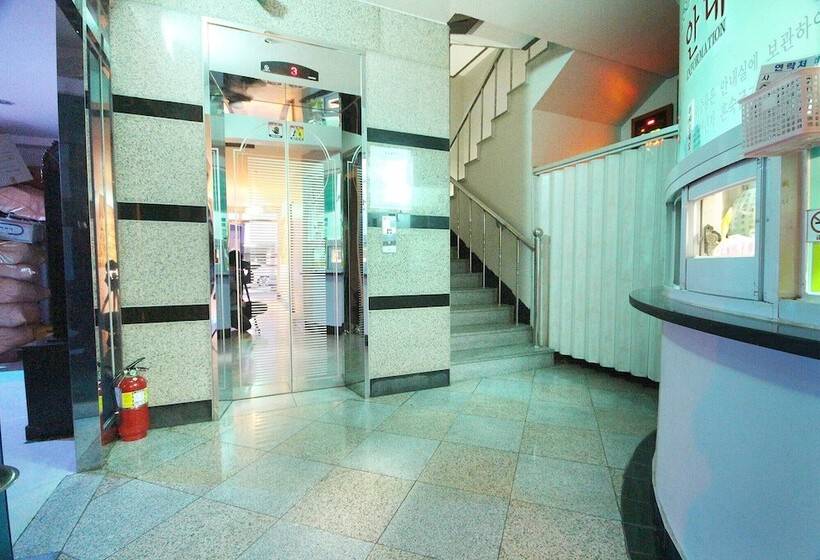 מוטל Andong Venus