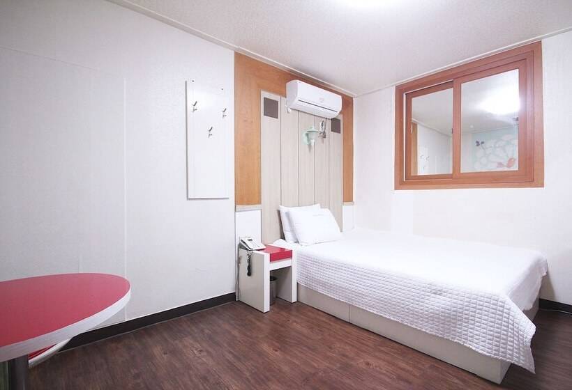 מוטל Andong Venus