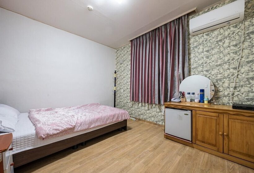 モーテル Andong Yeon