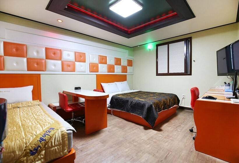 モーテル Asan Just Stay Hotel Asan City Hall