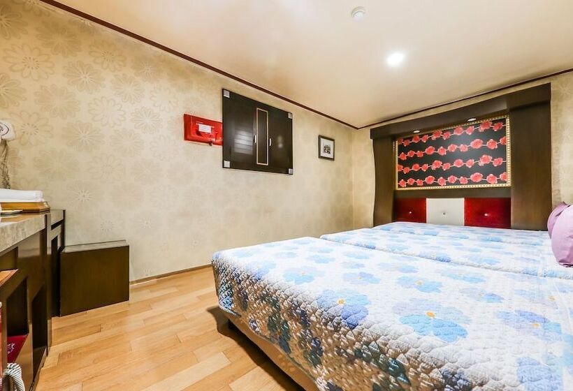 מוטל Asan Western