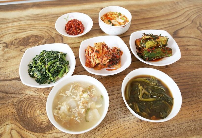 Motel Boryeong Woori Beach