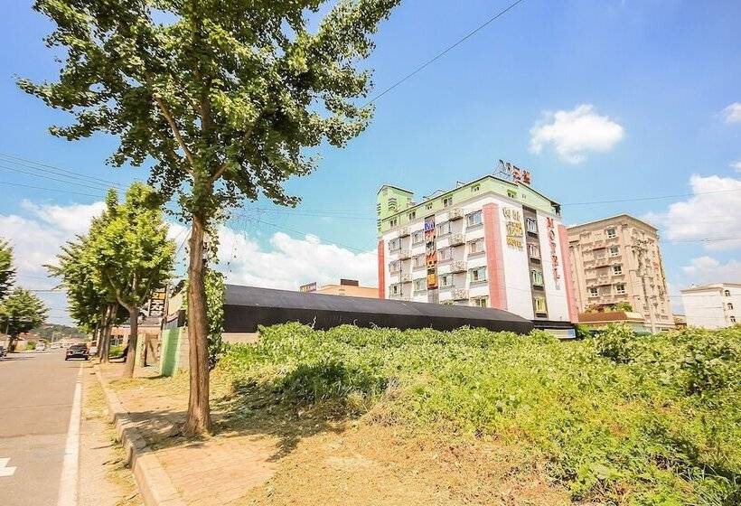 汽车旅馆  Changnyeong Namji M