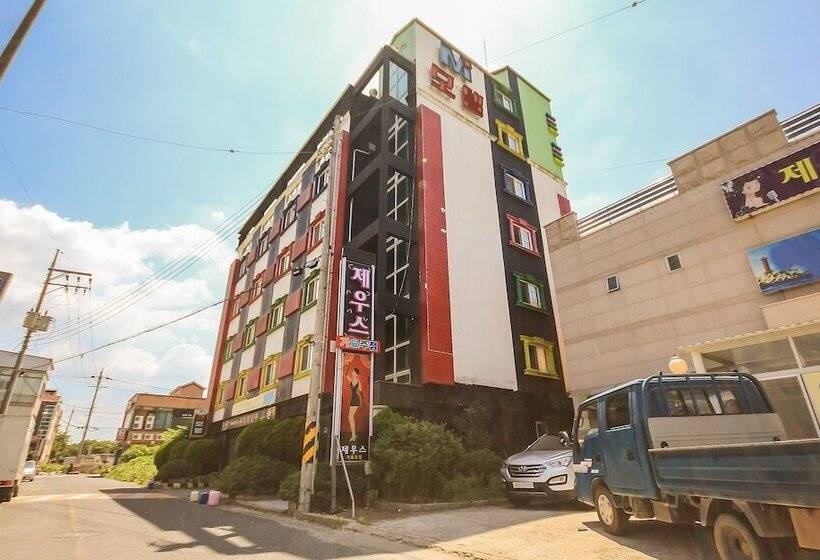 汽车旅馆  Changnyeong Namji M