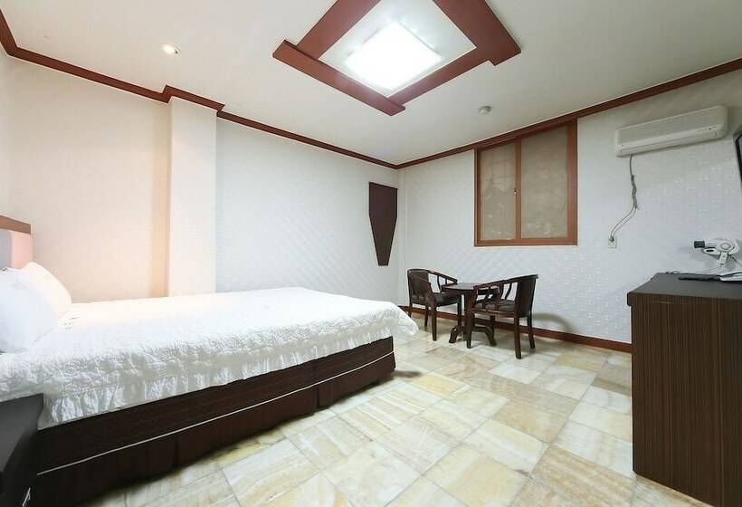 Motel Changwon Masan Hapseongdong Tong