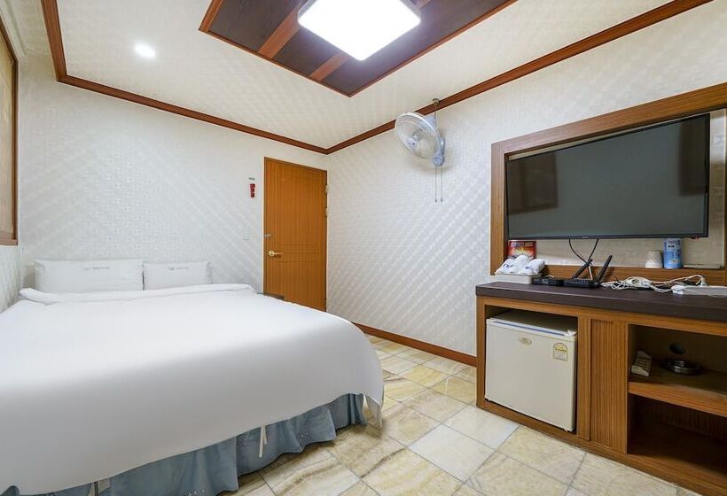 Motel Changwon Masan Hapseongdong Tong