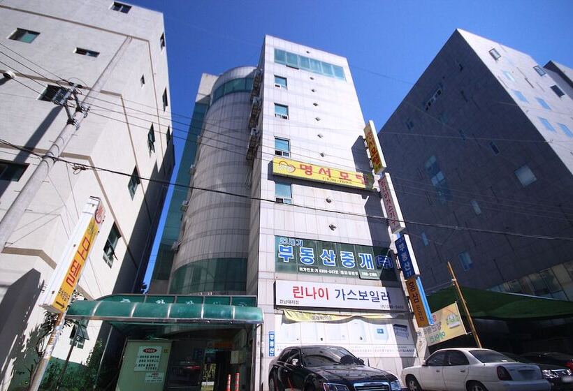 汽车旅馆  Changwon Myeongseodong Myeongseo
