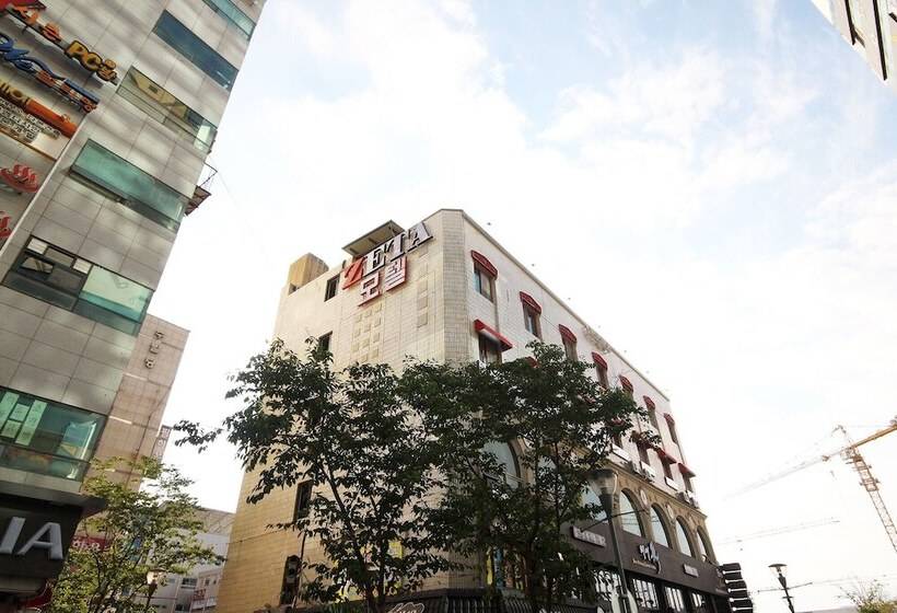 汽车旅馆  Changwon Yongho Dong Zeta