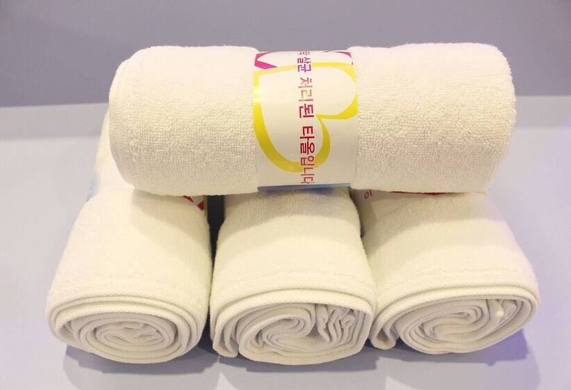 汽车旅馆  Changwon Yongho Dong Zeta