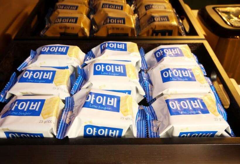 汽车旅馆  Changwon Yongho Dong Zeta