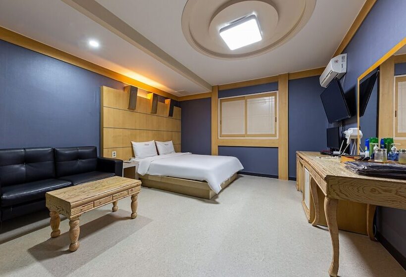 Мотель Cheonan Adonis