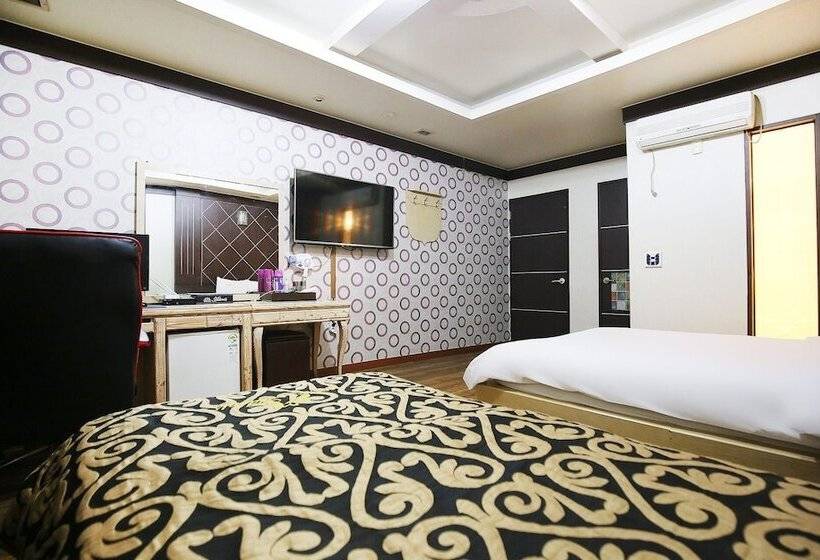 Мотель Cheonan Adonis